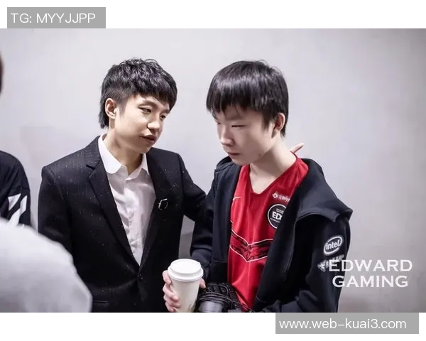 EDG团队协作引发热议玩家对战术配合的不同看法与争论