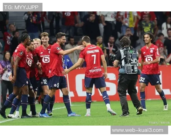 勒沃库森与流浪者队激战在即谁能在欧联杯中笑到最后